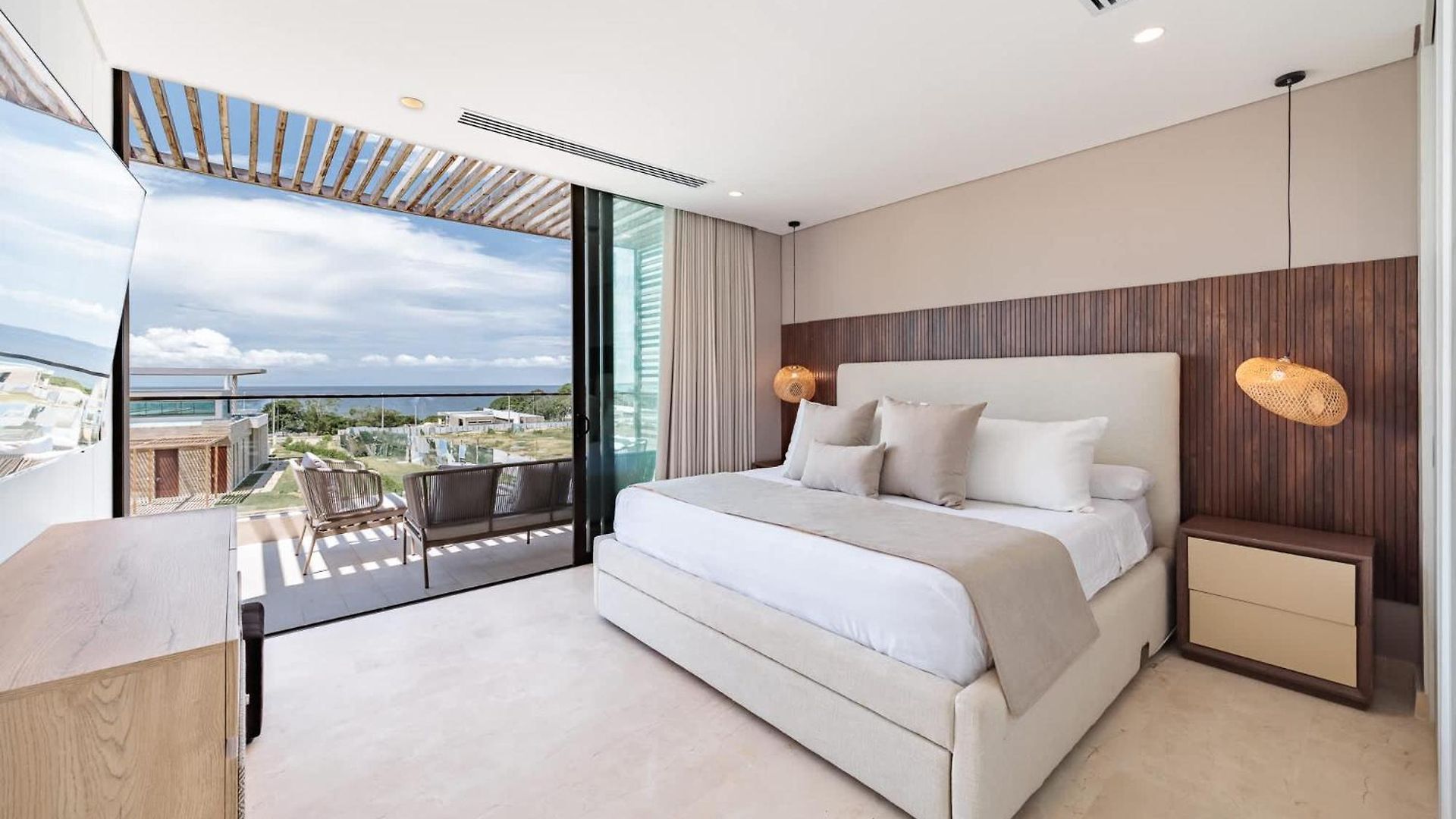 Modern With Private Pool In Baru *