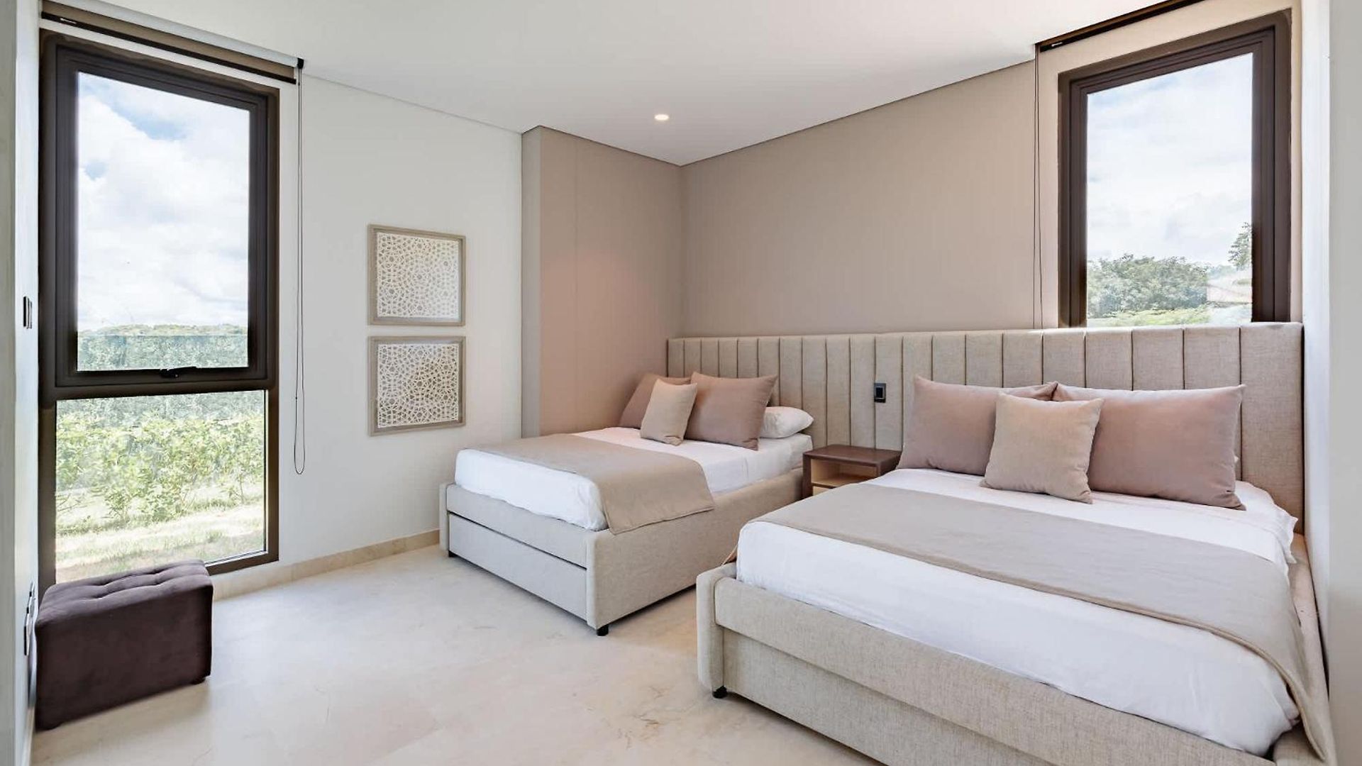Modern With Private Pool In Baru *
