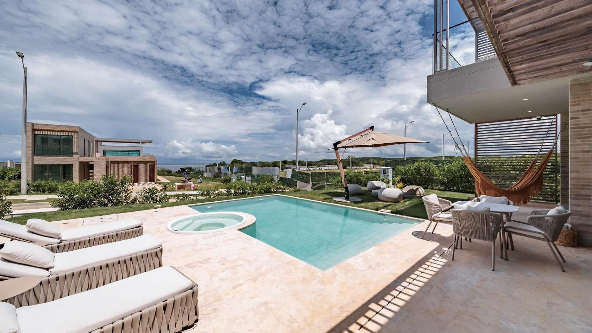 Modern With Private Pool In Baru Сasa de vacaciones