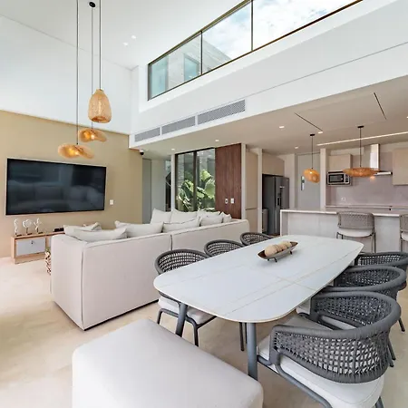 Modern With Private Pool In Baru *