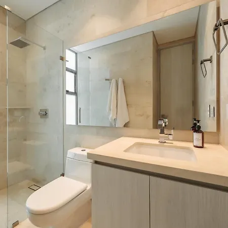 Modern With Private Pool In Baru
