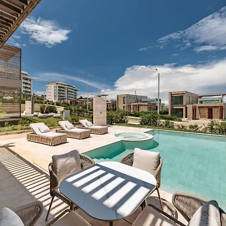 Modern With Private Pool In Baru Cartagena