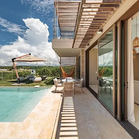 Modern With Private Pool In Baru Сasa de vacaciones