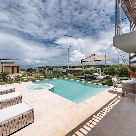 Modern With Private Pool In Baru Сasa de vacaciones